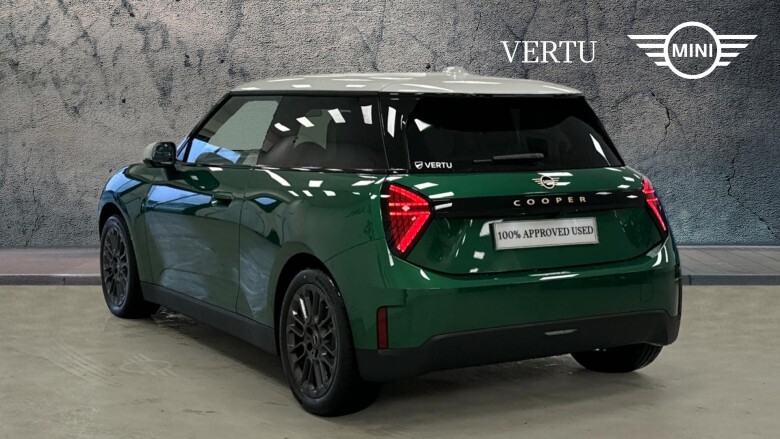 MINI Cooper 135kW E Exclusive [Level 2] 41kWh 3dr Auto Electric Hatchback